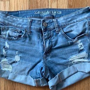 American Eagle ripped midi shorts, size 6